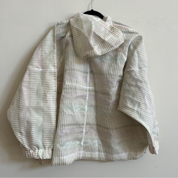 NEW Nike Lab Earth Day Windrunner White Dolman Sleeve Full Zip hooded Jacket M - Picture 2 of 4